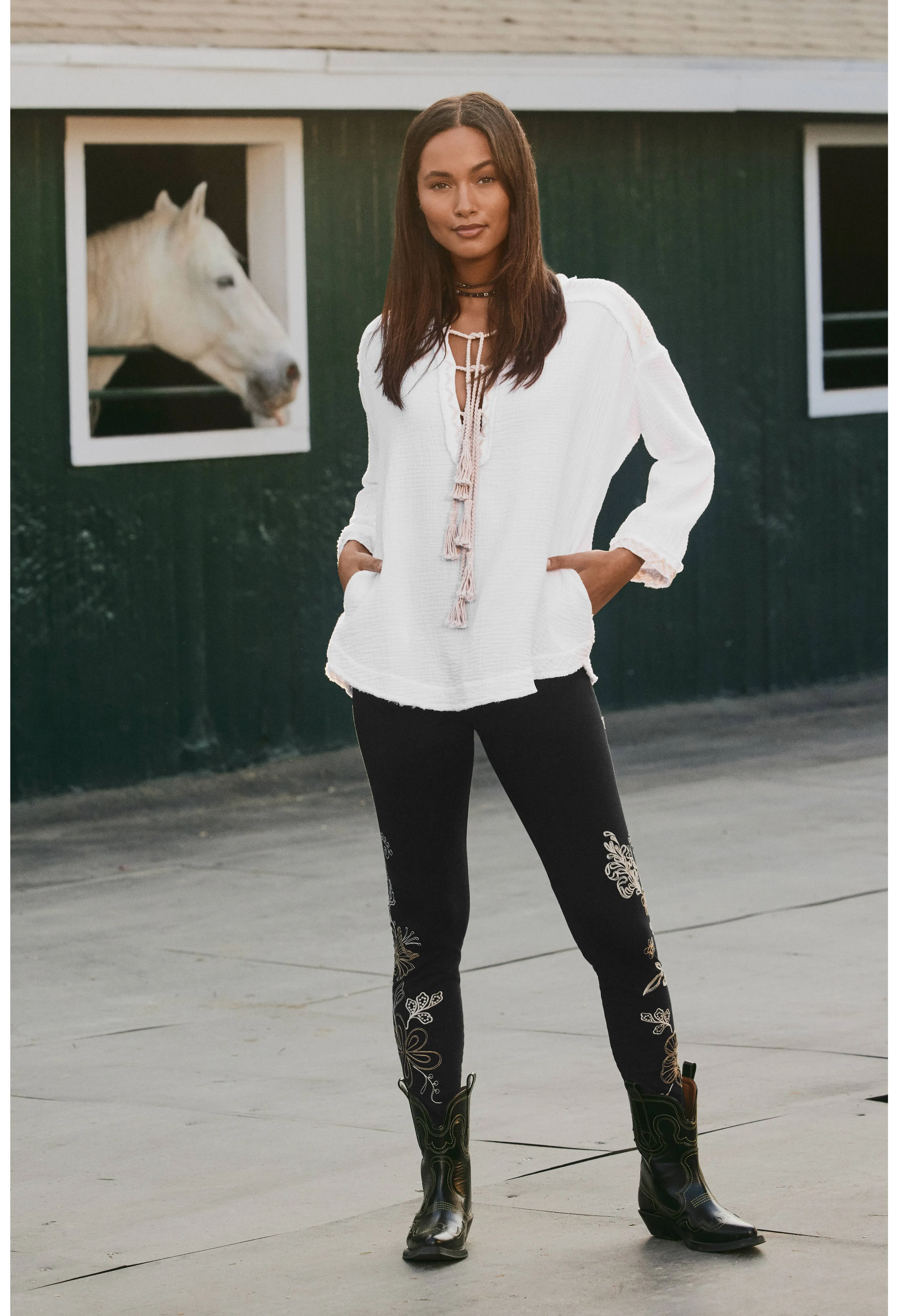 Adelaide Embroidered Leggings