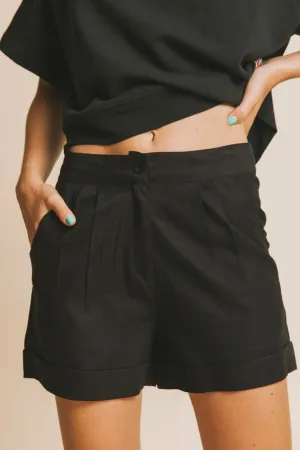 black mamma short