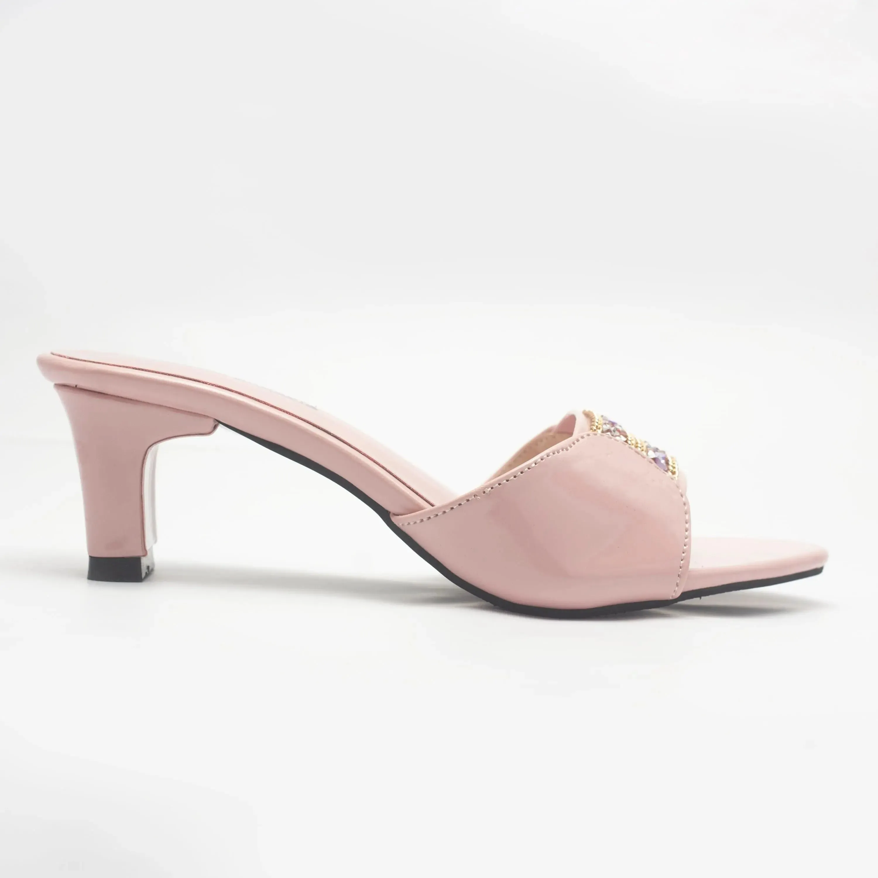 Buy Gorgeous Cream Block Heels Luxury Shoes | Nawabi Shoes BD
