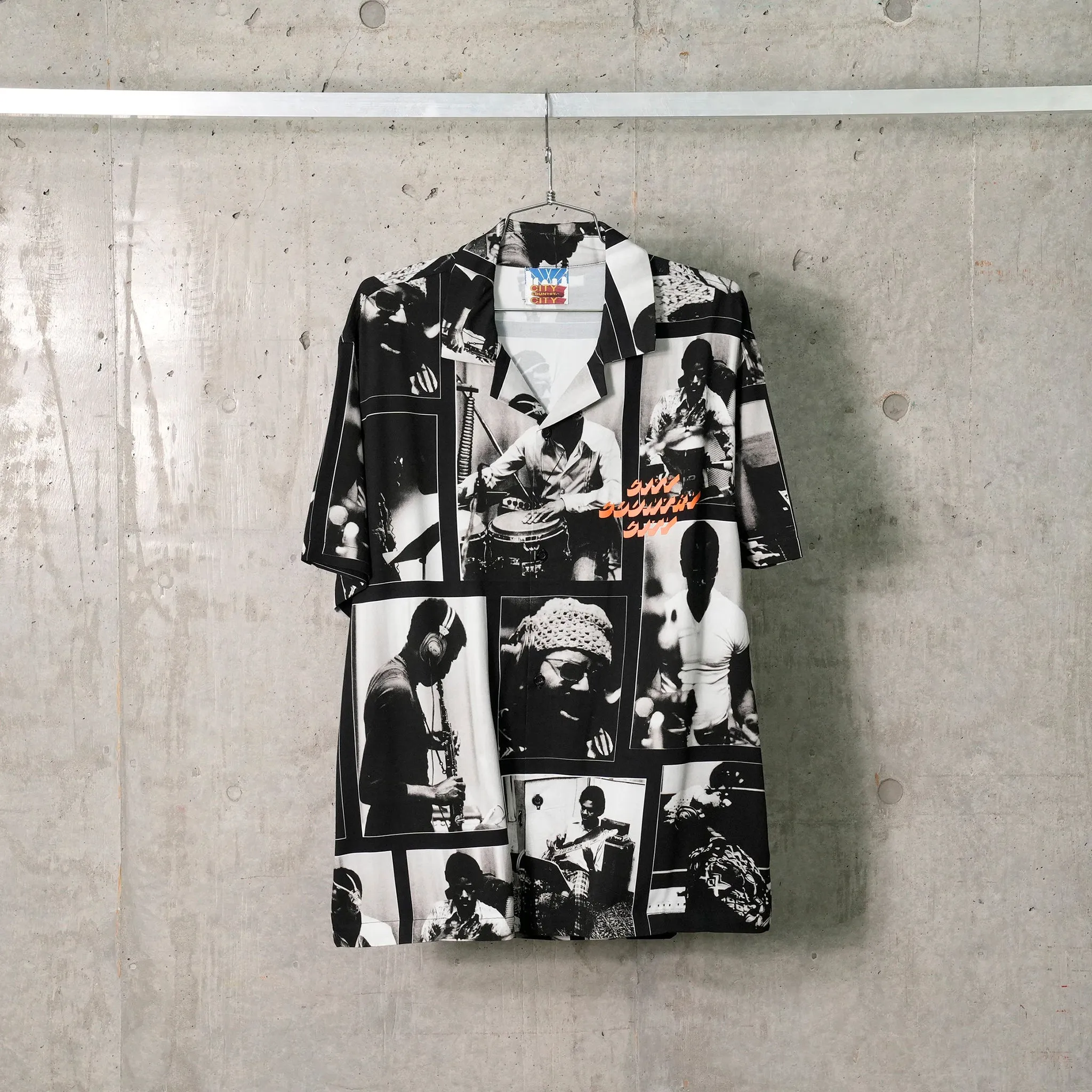 CITY COUNTRY CITY x LONNIE LISTON SMITH_OPEN COLAR S/S SHIR TS_COSMICK FUNK / BLACK