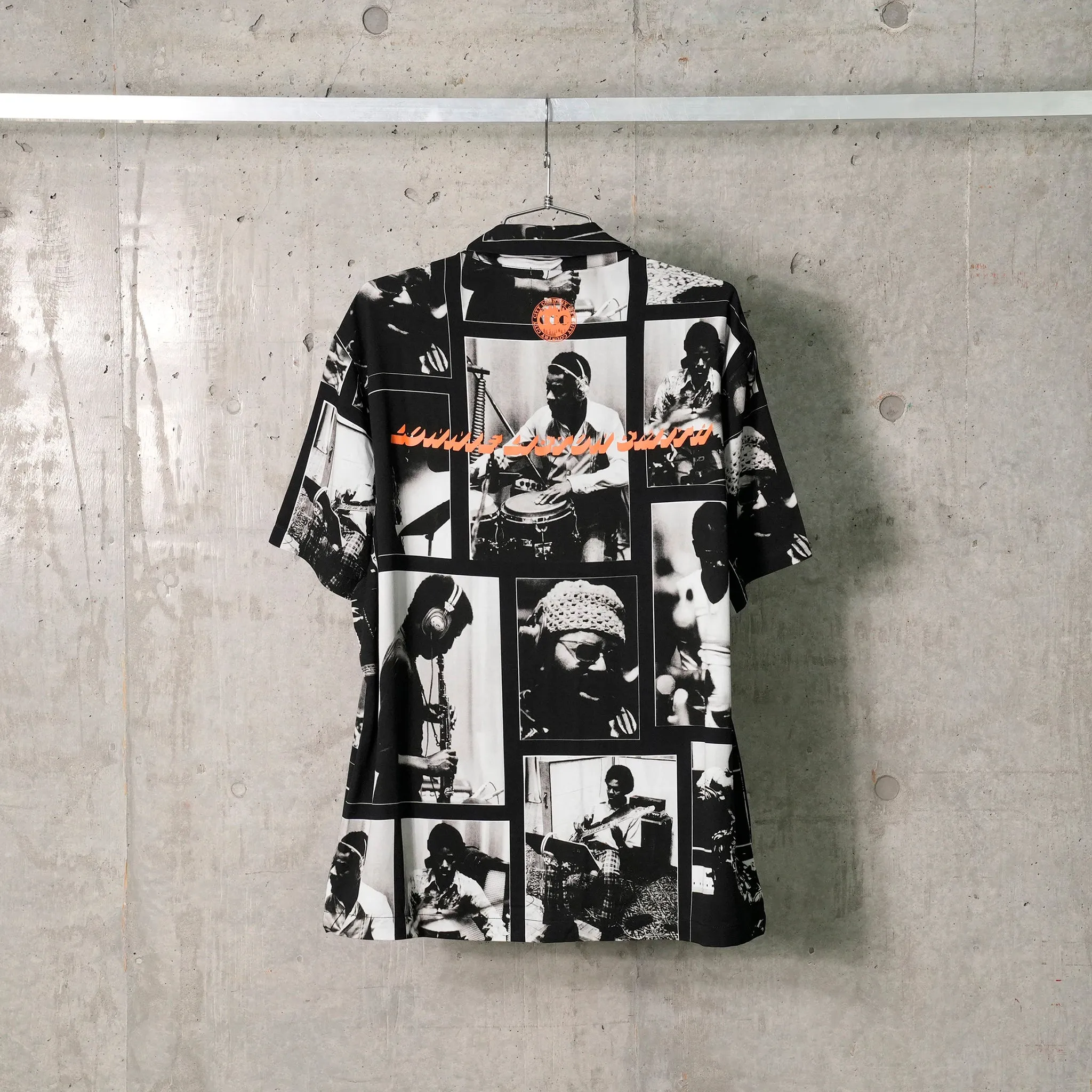 CITY COUNTRY CITY x LONNIE LISTON SMITH_OPEN COLAR S/S SHIR TS_COSMICK FUNK / BLACK