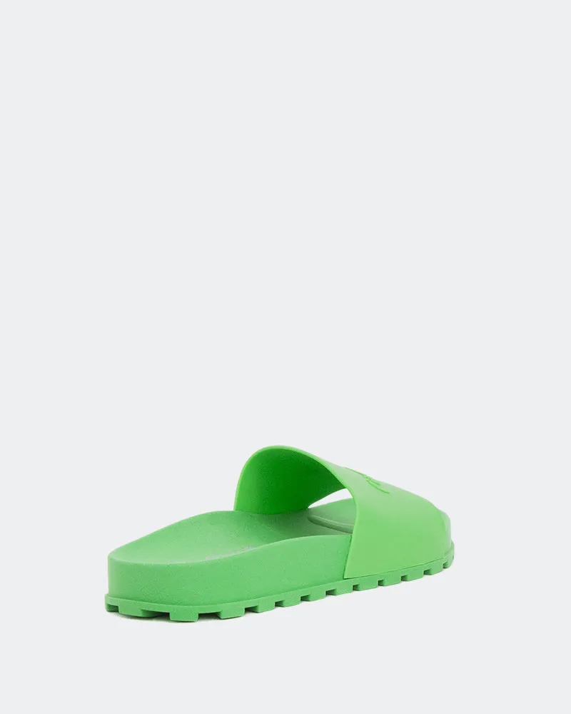 Gaina Green