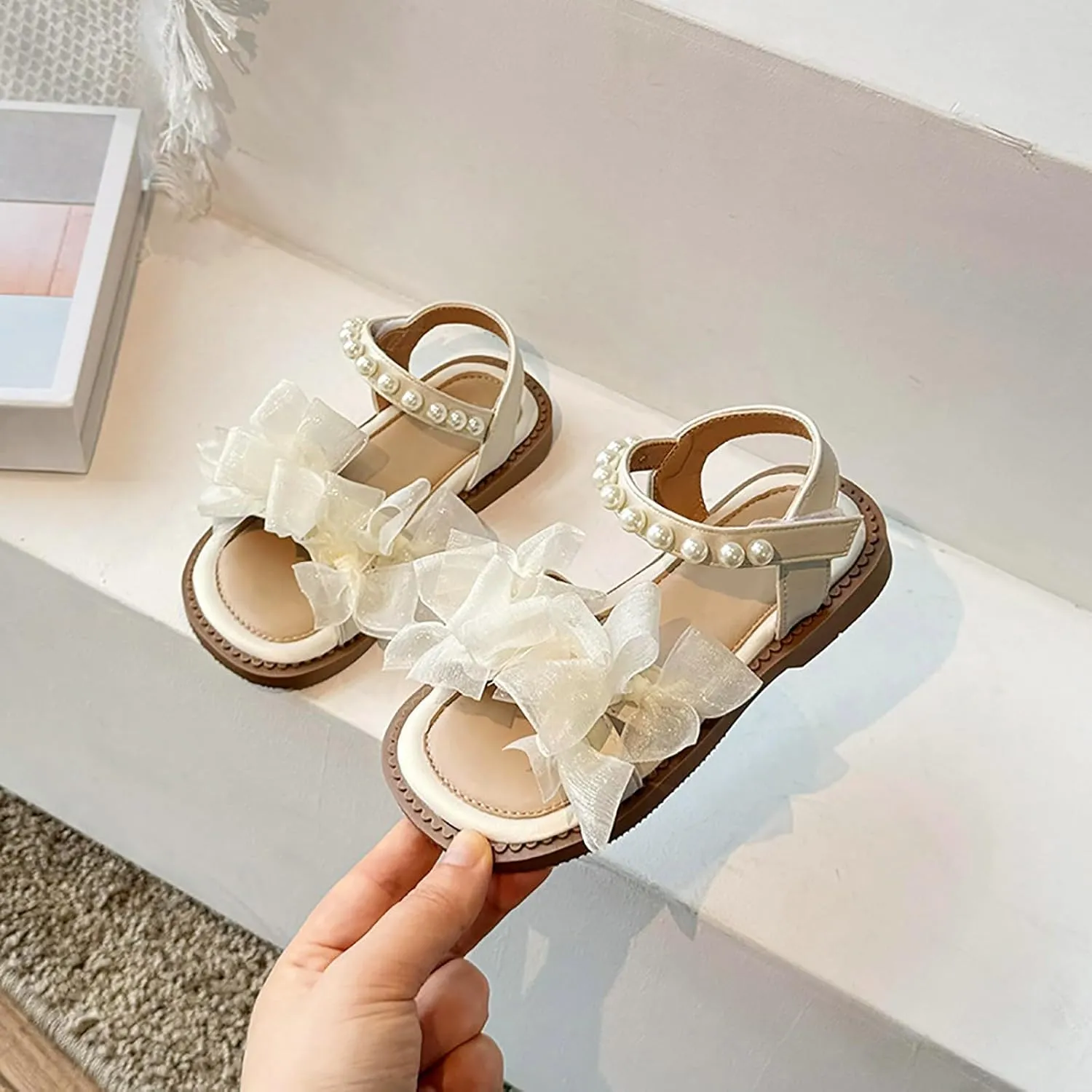 Girls Mesh Pearl Flat Sandals Open Toe Pearl Strap Princess Bridesmaid Party Dress Shoes Kids Cute Summer Shoes