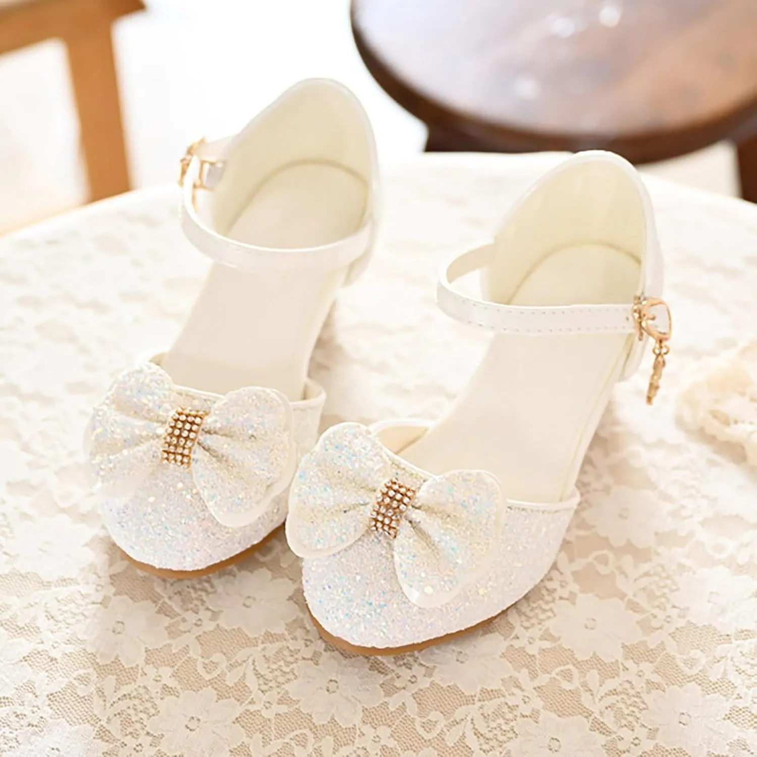 Kids Toddler Girls Rhinestone Bow Closed Toe Sandals Low Heel Ankle Strap Princess Shoes Wedding Party Dress Shoes