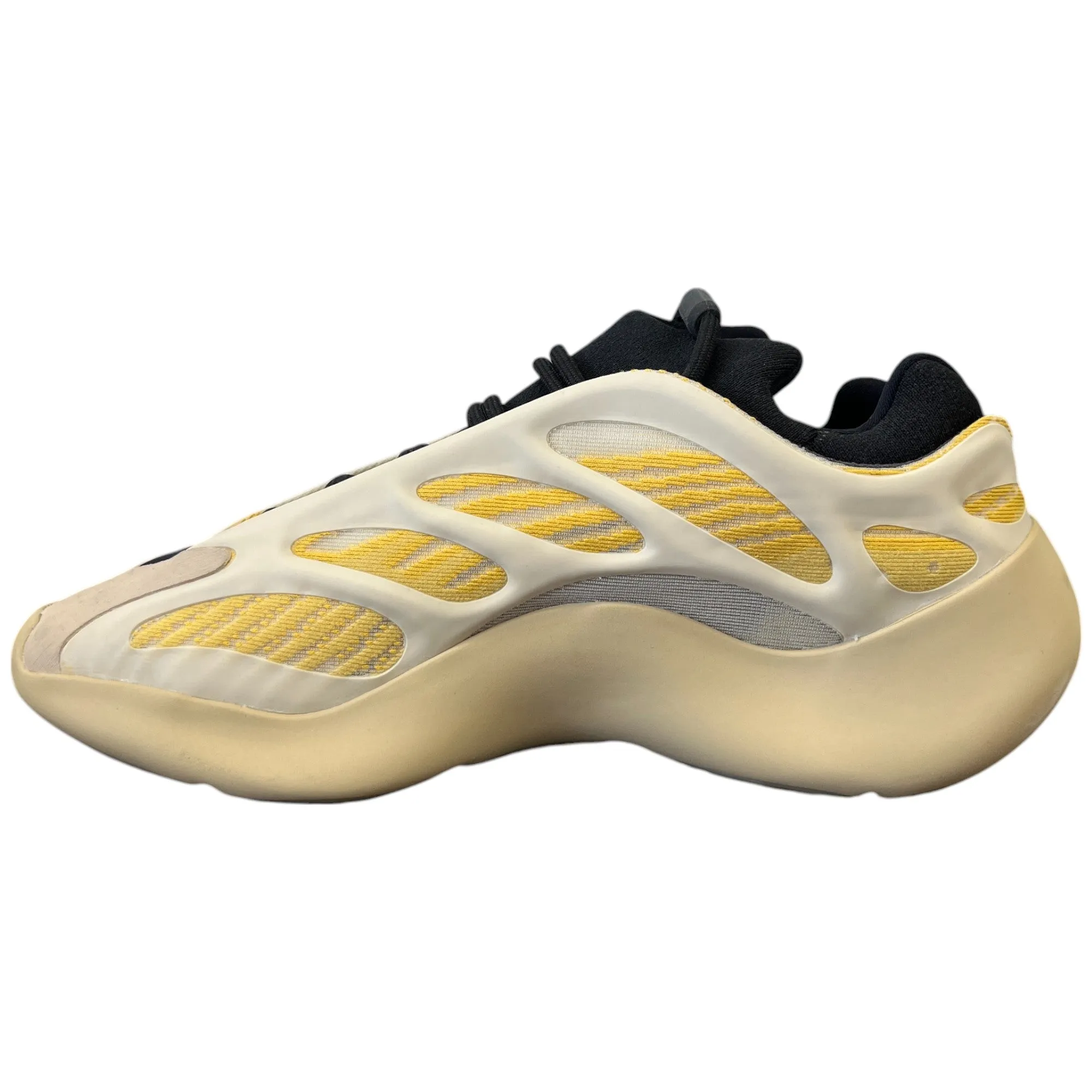 Men's 700 Safflower Low Trainers Cream Size EU 40 / UK 6