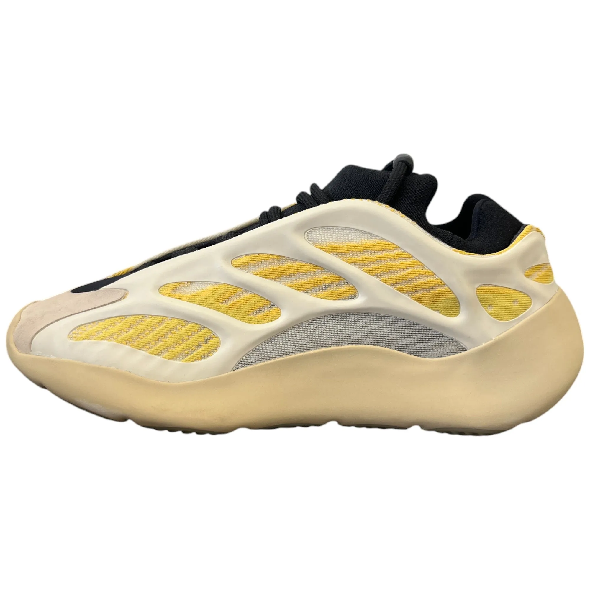 Men's 700 Safflower Low Trainers Cream Size EU 40 / UK 6
