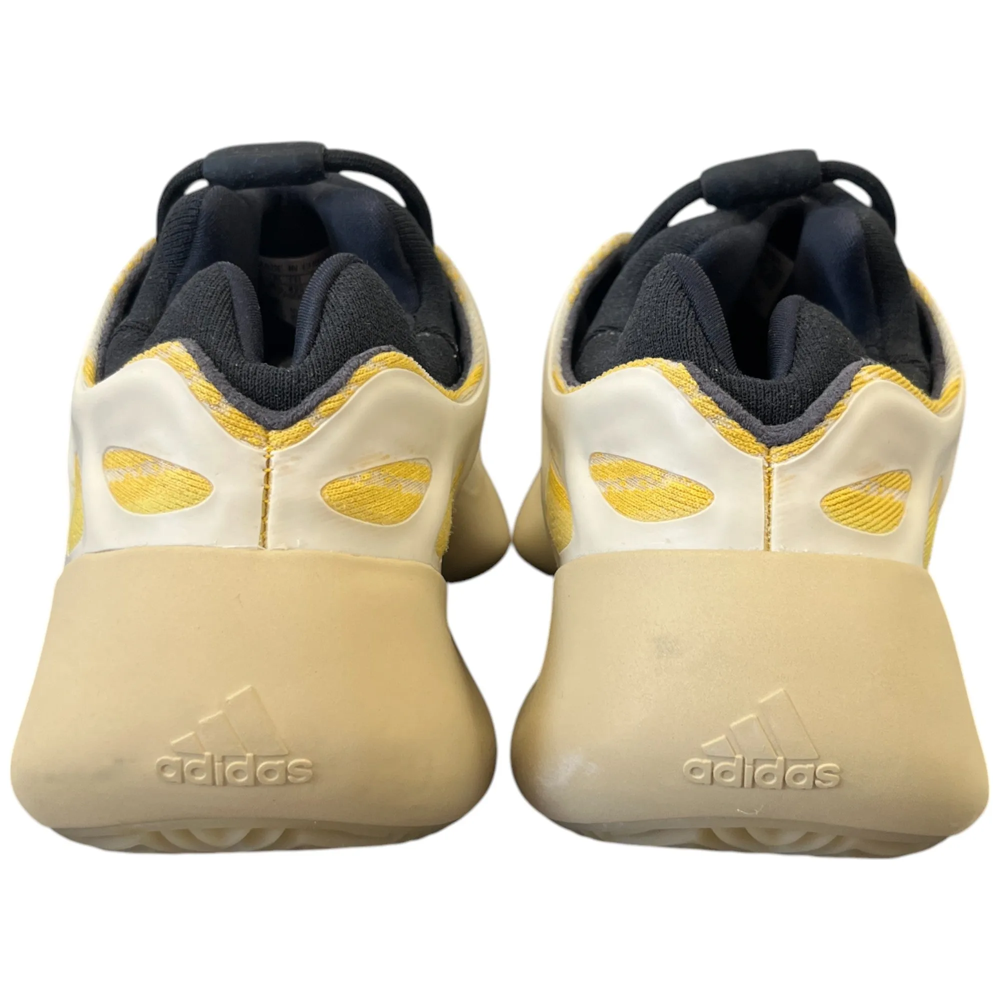 Men's 700 Safflower Low Trainers Cream Size EU 40 / UK 6
