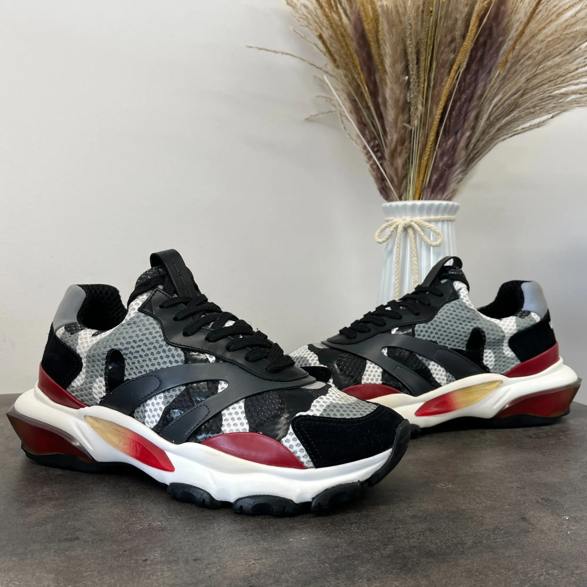 Men's Bounce Low Trainers Multi-Coloured Size EU 40 / UK 6