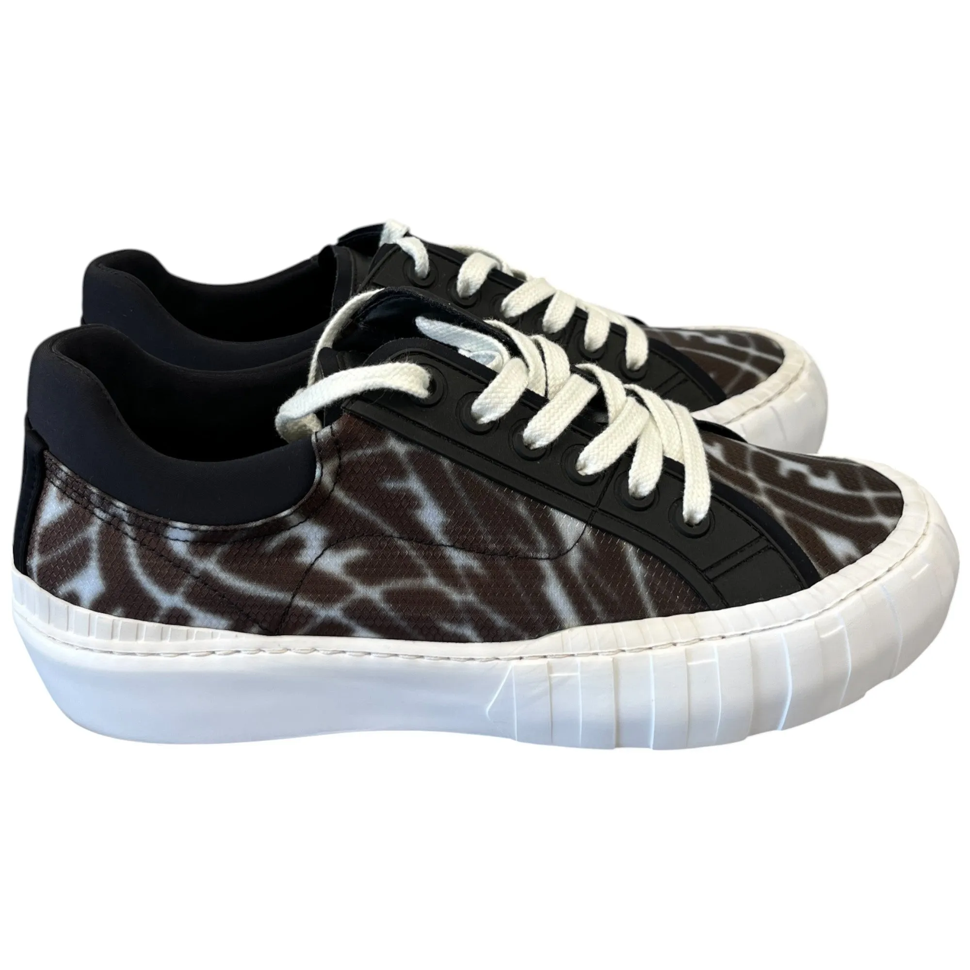 Men's Ff Vertigo Logo Low Trainers Black Size EU 42 / UK 8