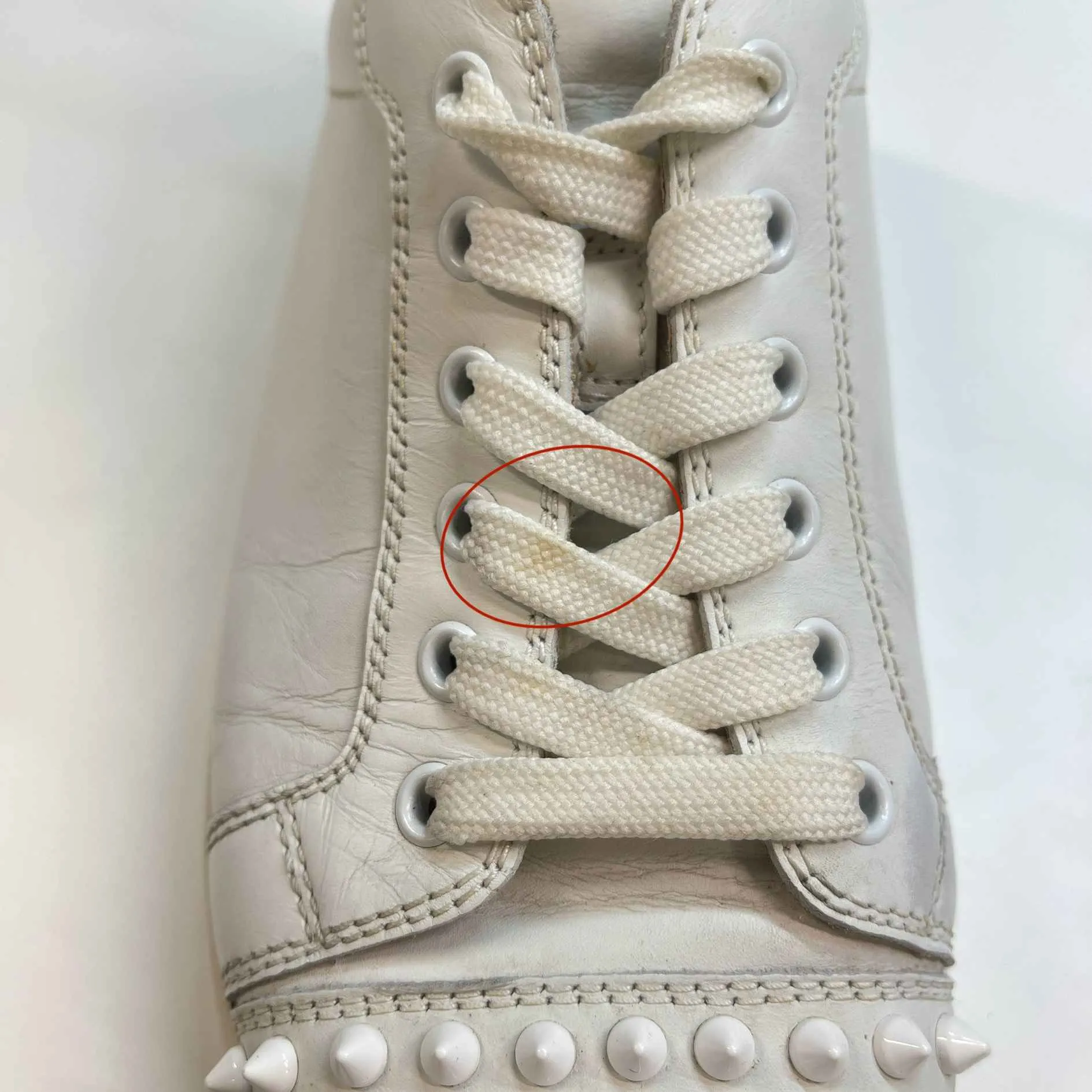 Men's Junior Spikes Low Trainers White Size EU 42 / UK 8