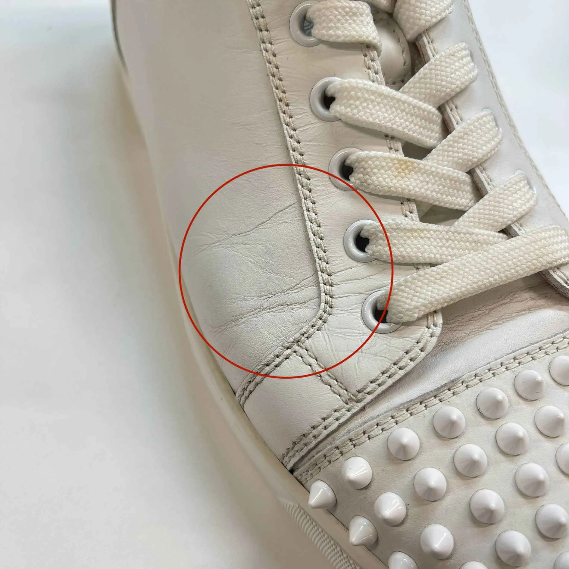 Men's Junior Spikes Low Trainers White Size EU 42 / UK 8