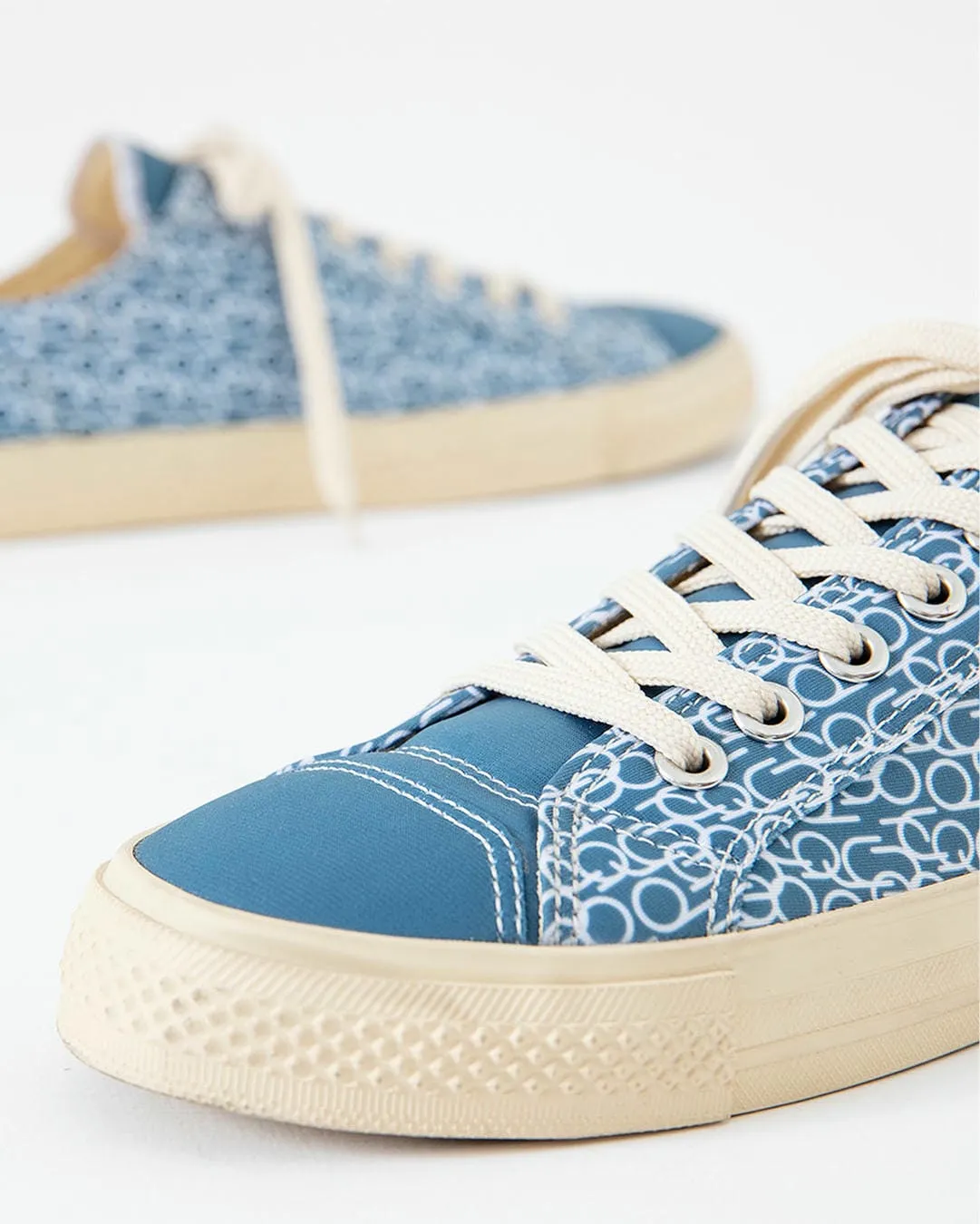 ND CLASSIC GO-TO SNEAKERS