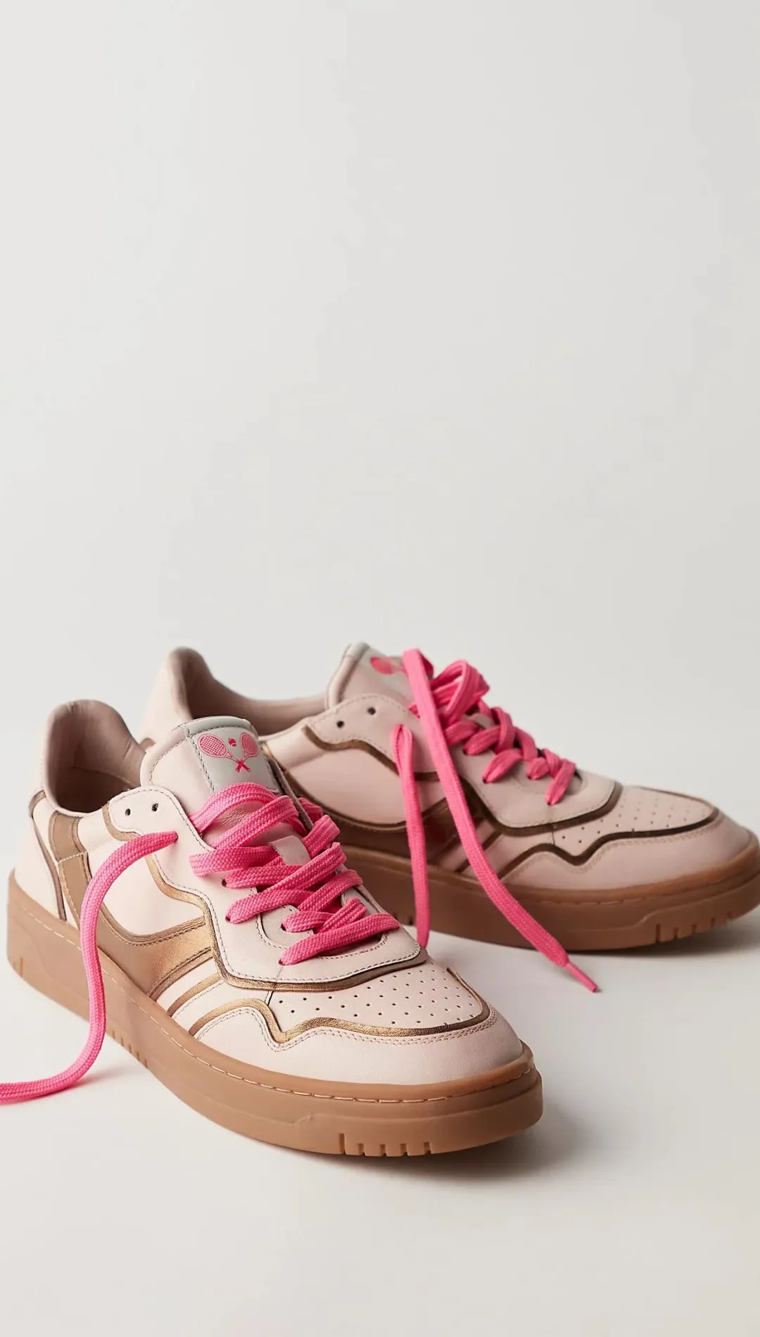 Retro Thirty Love Sneakers