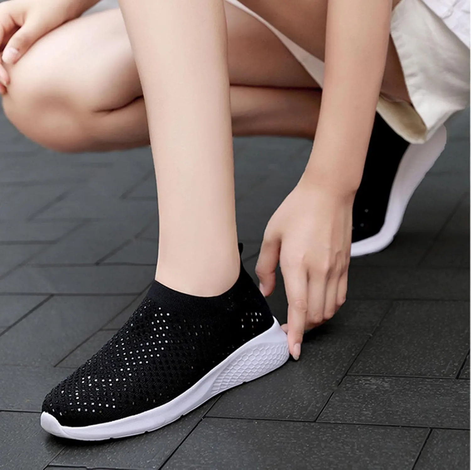 Rhinestone Sneaker Ladies Slip on Mesh Running Shoes Women's Ballroom Jazz Latin Dance Socks Sneakers Lightweight Breathable Fitness Walking Shoes