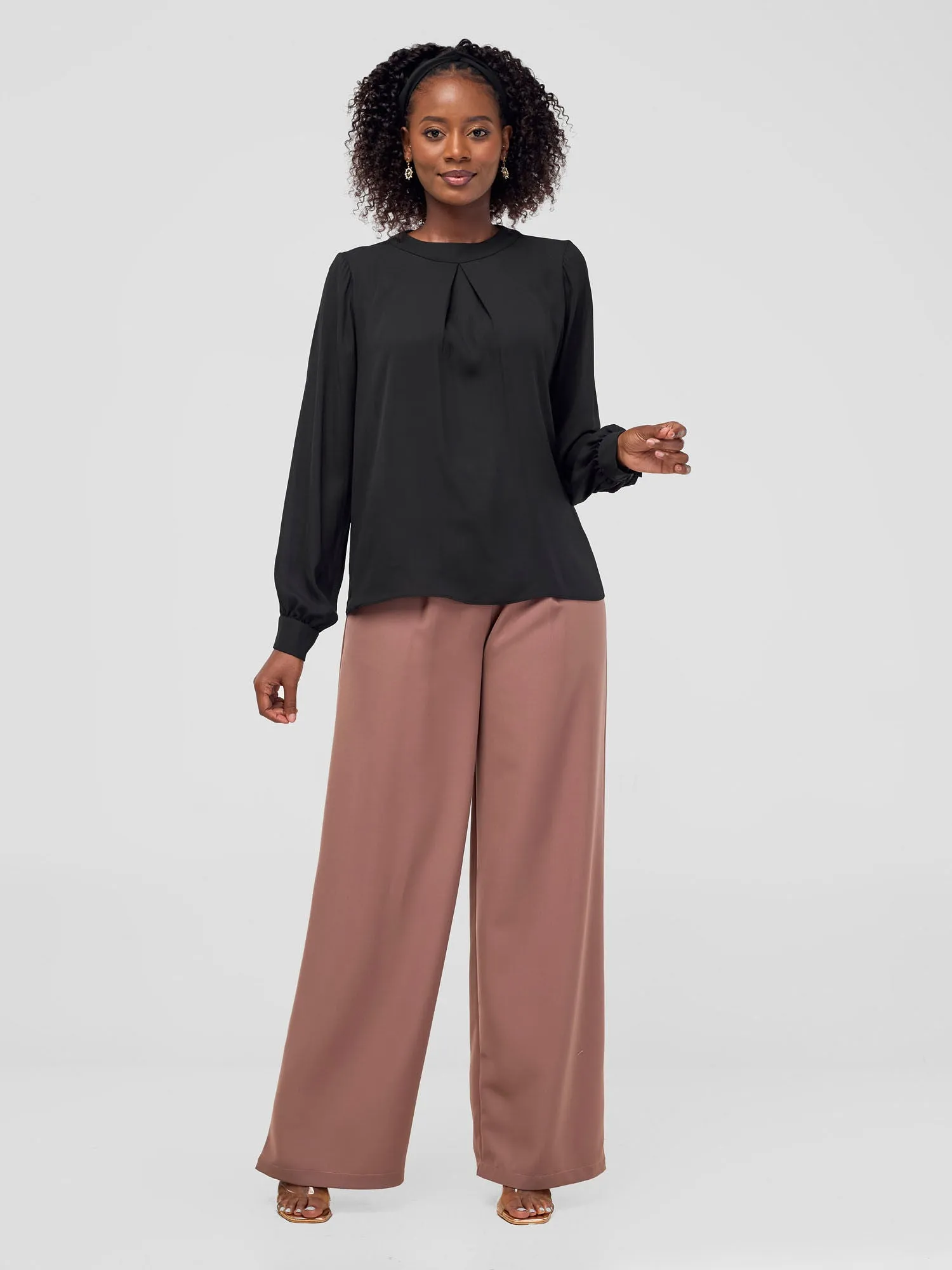Vivo Alora Long Sleeve Top - Black