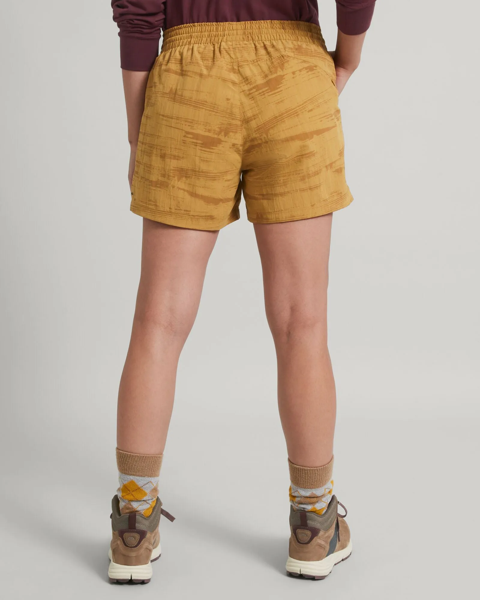 Women's EVRY-Day 4 inch Shorts - Dijon Traverse Print