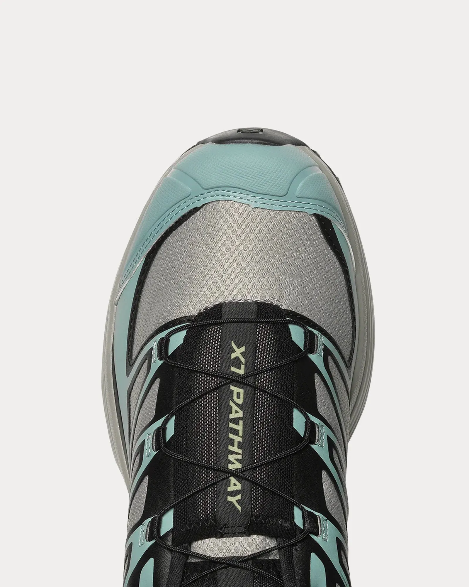 XT-Pathway Ghost Gray / Arona / Black Low Top Sneakers